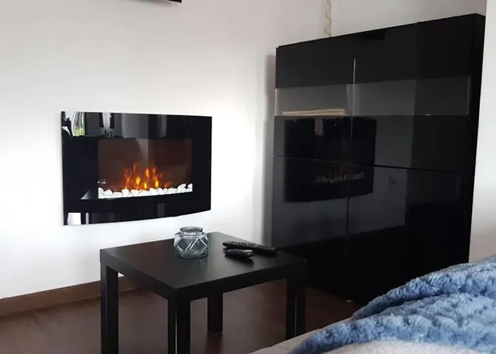 Daire Aptos Cama Del Rey Ideal Parejas Santander